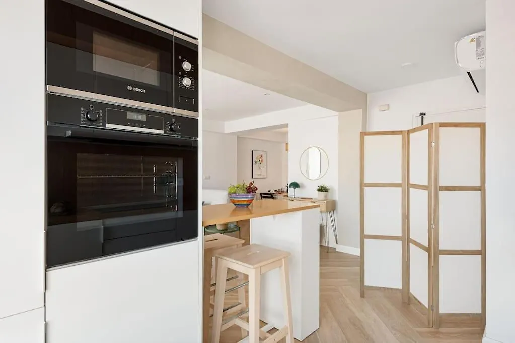 Apartment Mota Malaga Apt Downtown And Commercial Area Spain